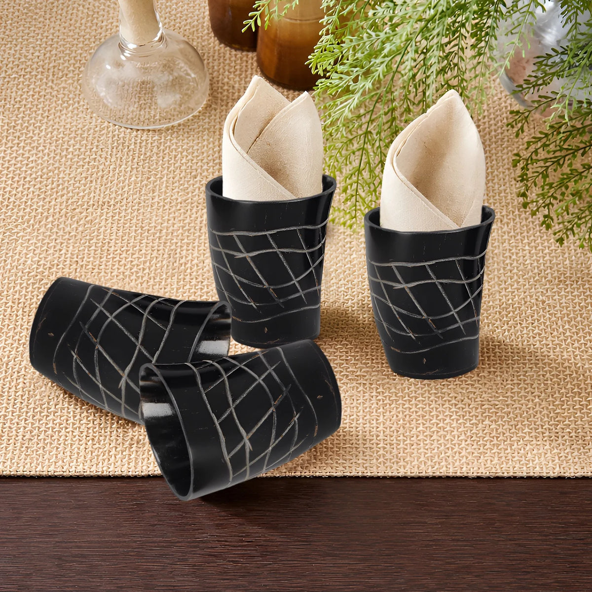 Whiskey Shot Cups Set Web Pattern Real Ox Horn 6.5 oz, Pack 4, 8 &amp; 12