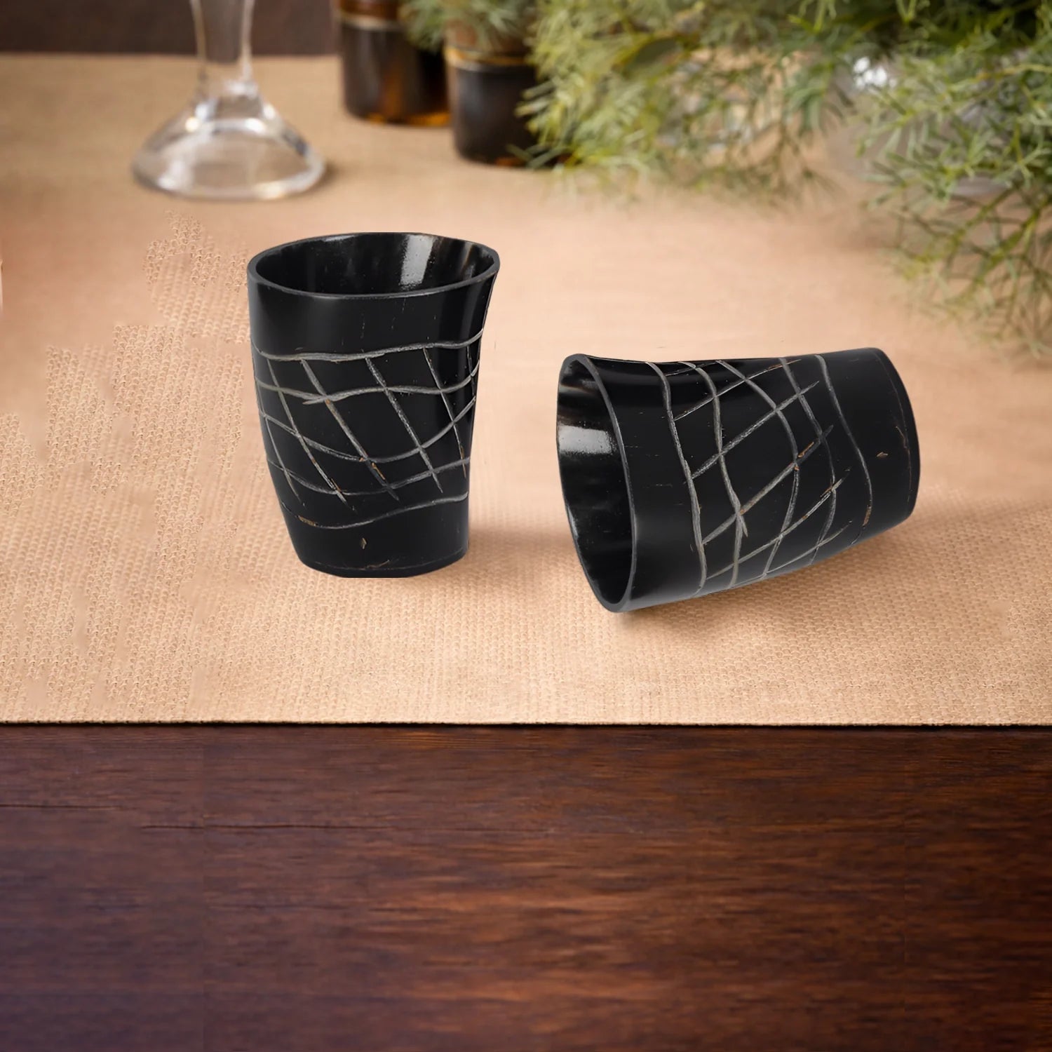 Whiskey Shot Cups Set Web Pattern Real Ox Horn 6.5 oz, Pack 4, 8 &amp; 12
